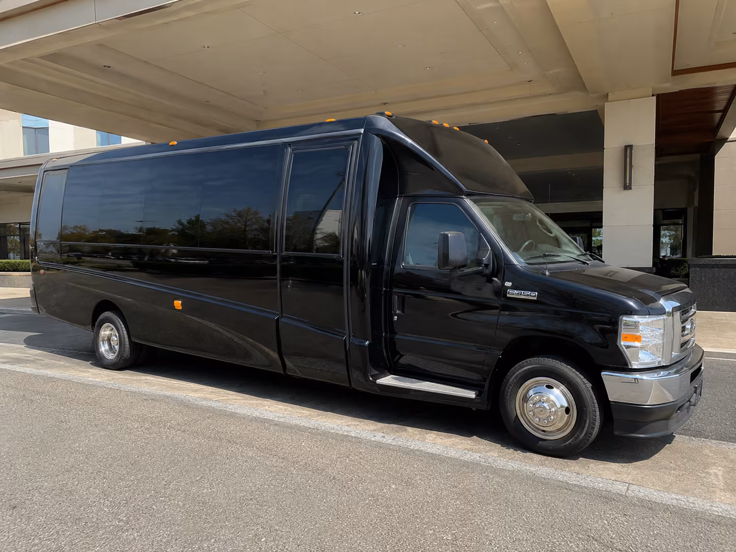 Rent a Bus to Levi's Stadium