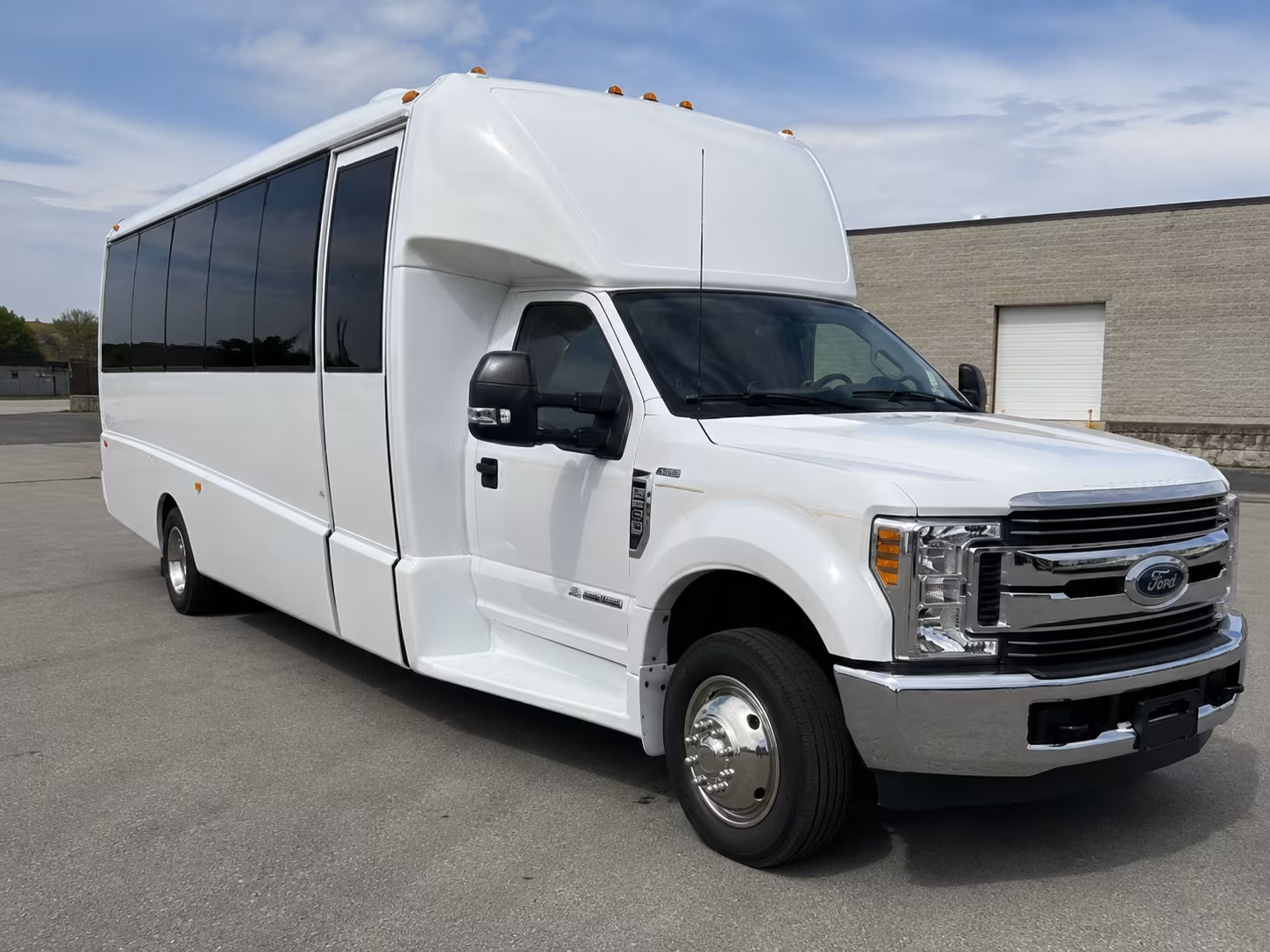 Fremont Airport Shuttle & Transportation onboard seating