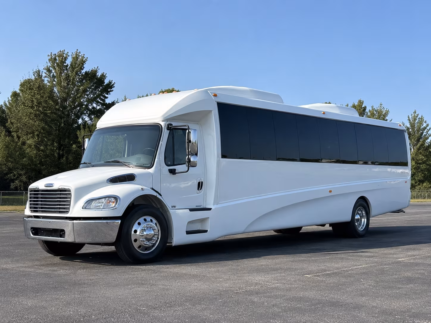Fremont Birthday, Sweet 16, & Quinceañera Transportation party bus exterior