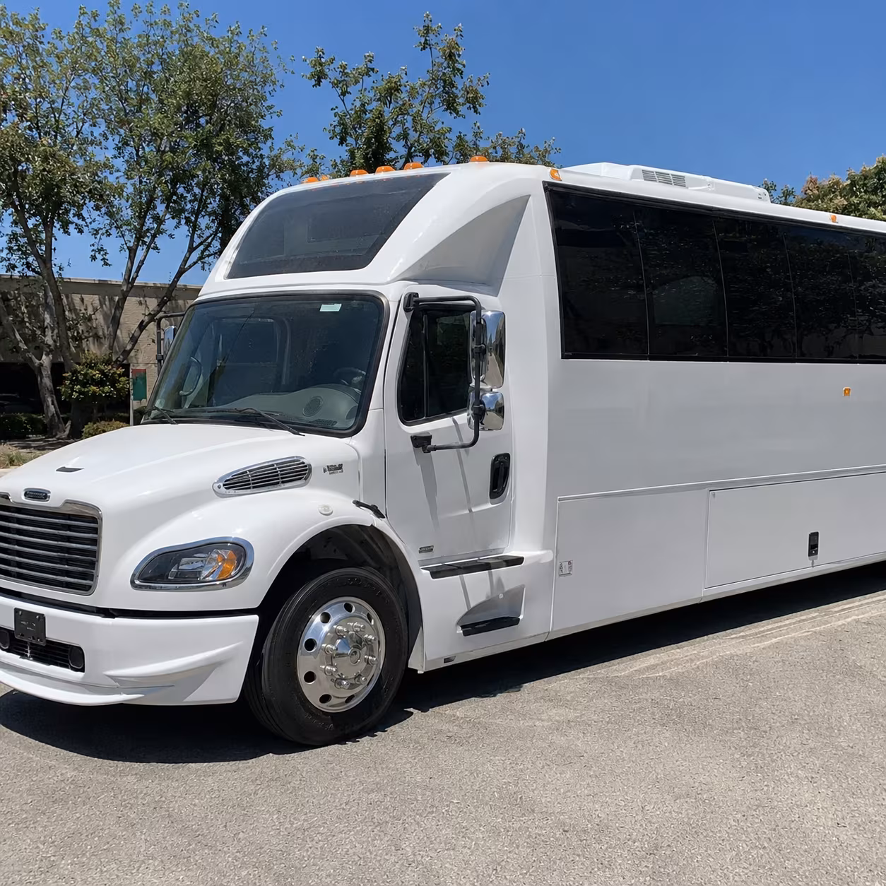 Fremont Winery Tour & Pub Crawl Transportation party bus exterior