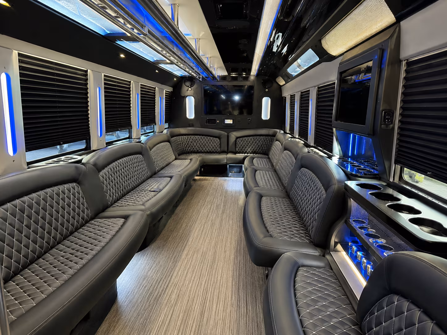 Hayward Homecoming & Prom Party Bus Rentals